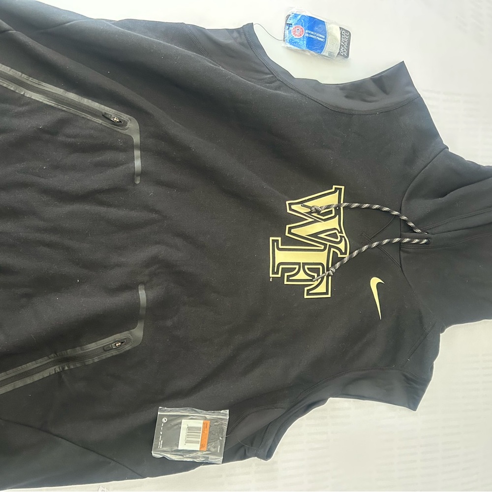 Nike Black Sleeveless Hoodie with Logo